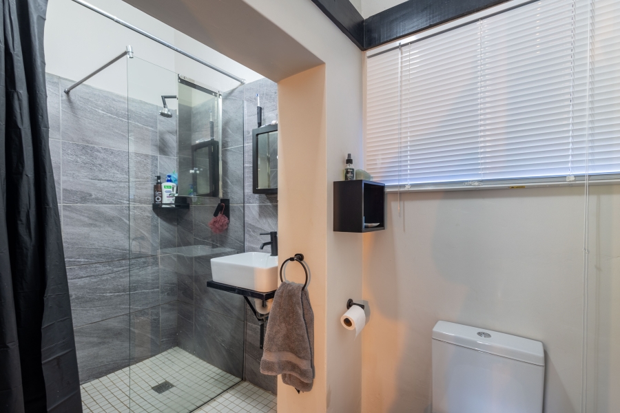 8 Bedroom Property for Sale in Wilderness Central Western Cape